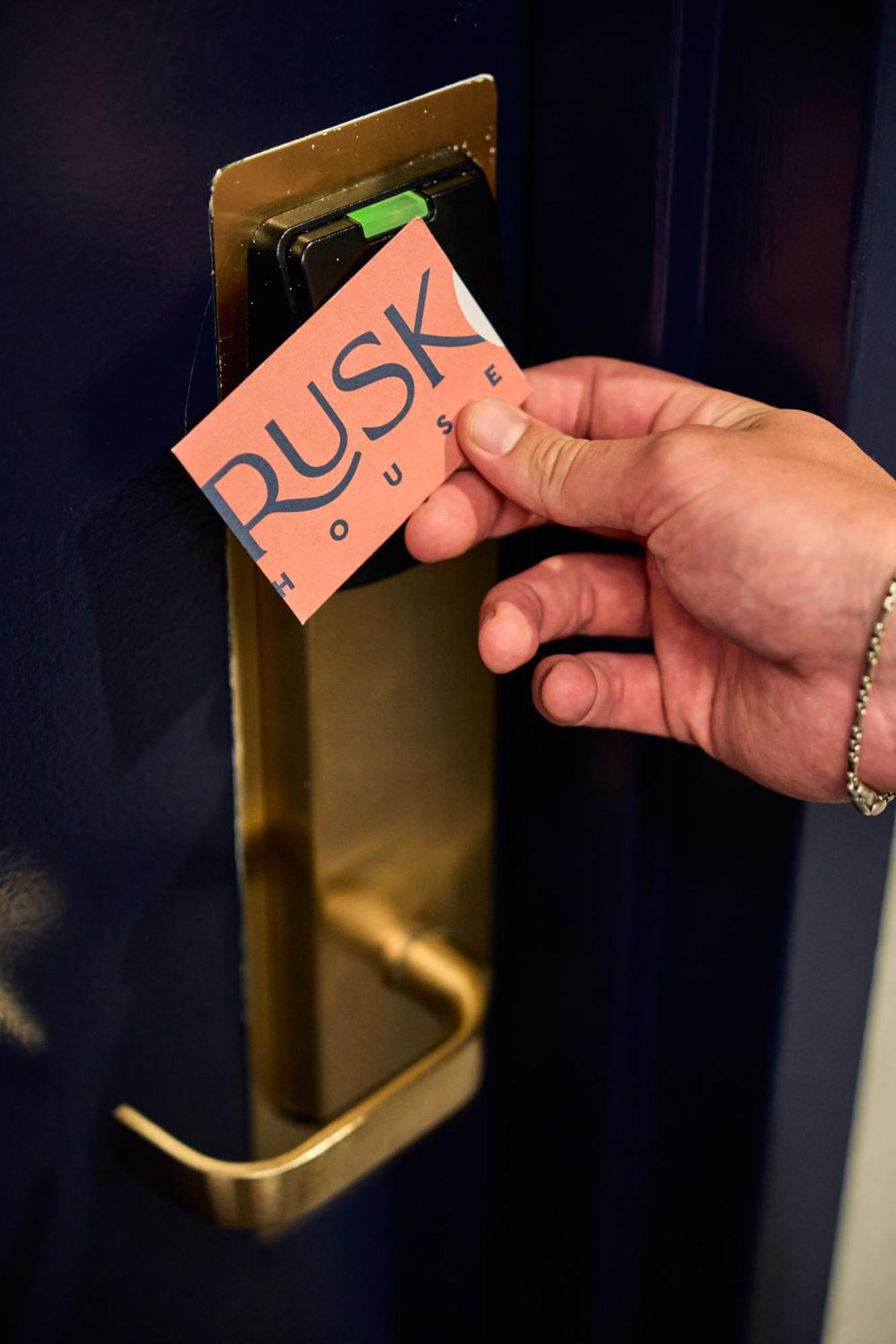 Rusk House Serviced Apartments Houston Exterior photo